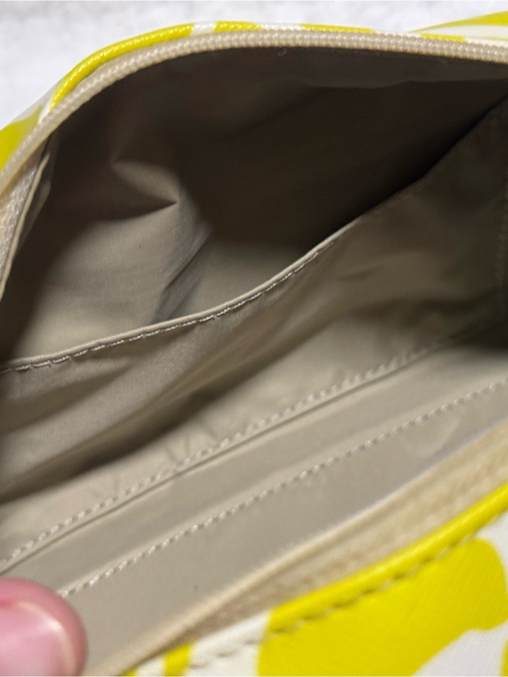 kate spade yellow and white palm print cosmetic pouch - Picture 6 of 8